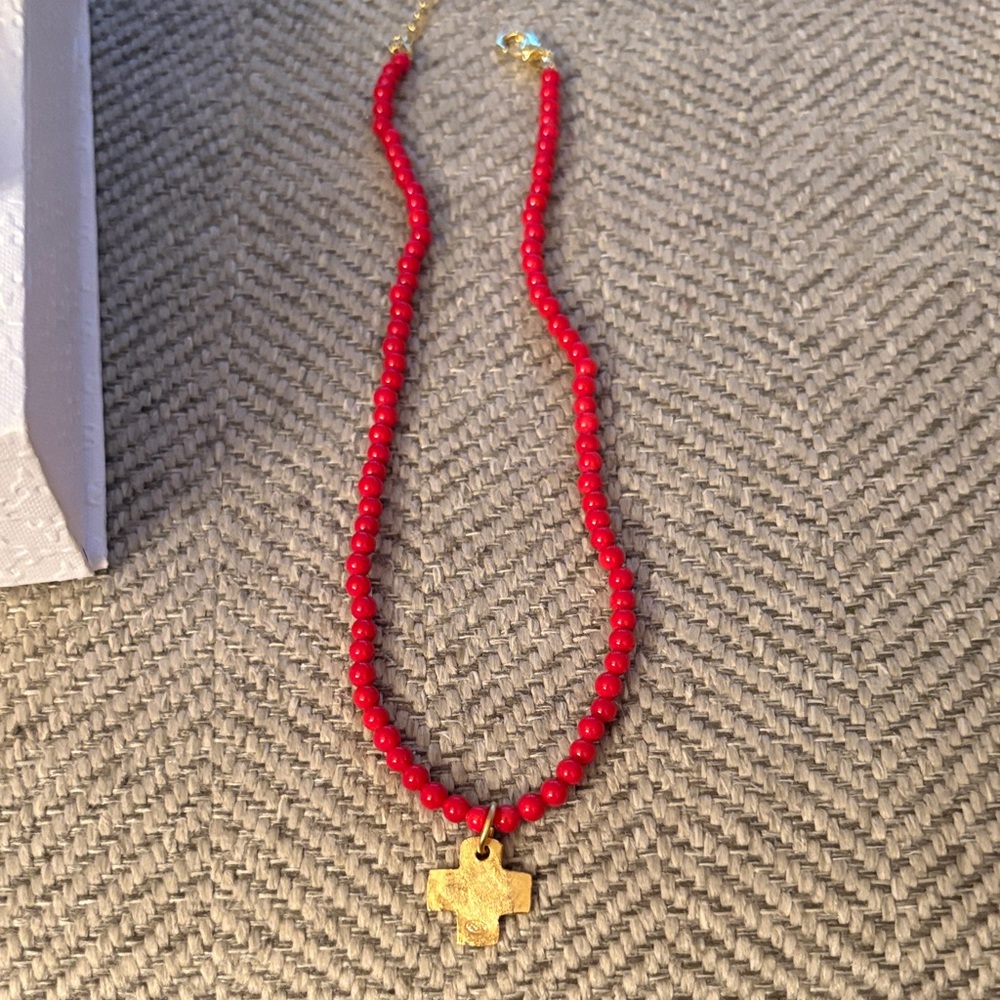 Susan Shaw Red Coral Necklace with Gold Cross - NWT - Picture 2 of 4